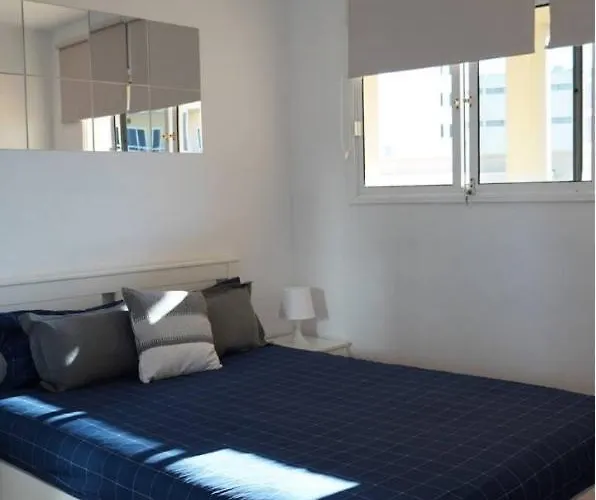 Con Vista Frontal Al Mar