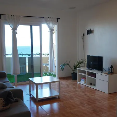 Con Vista Frontal Al Mar 엘메다노